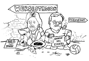 LR-Prsident Helmut Spikker (l.) und sein Vize Heinz-Jrgen Gosda haben kein Geld zum Ausbau des LR Stadiongelndes. Stadt und Land sollen helfen. Ahlener Tageblatt, 2001
